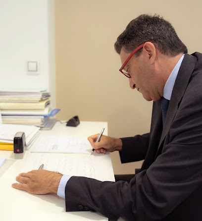 abogado juan carlos gomez uruñuela