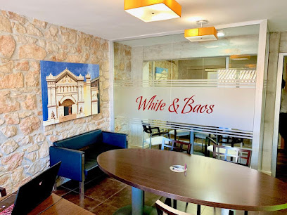 abogado White & Baos