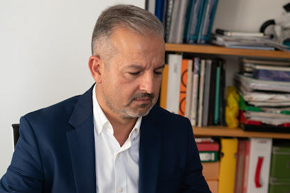 abogado Luis López Pérez – Abogado
