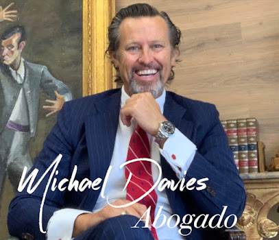 abogado Davies Abogados Solicitors & Barristers