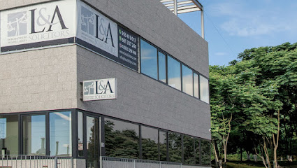 abogado L&A Solicitors Lawyers and Accountants- Abogados, Asesoría fiscal, laboral y contable